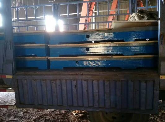 鑄鐵平臺(tái)裝車現(xiàn)場(chǎng)